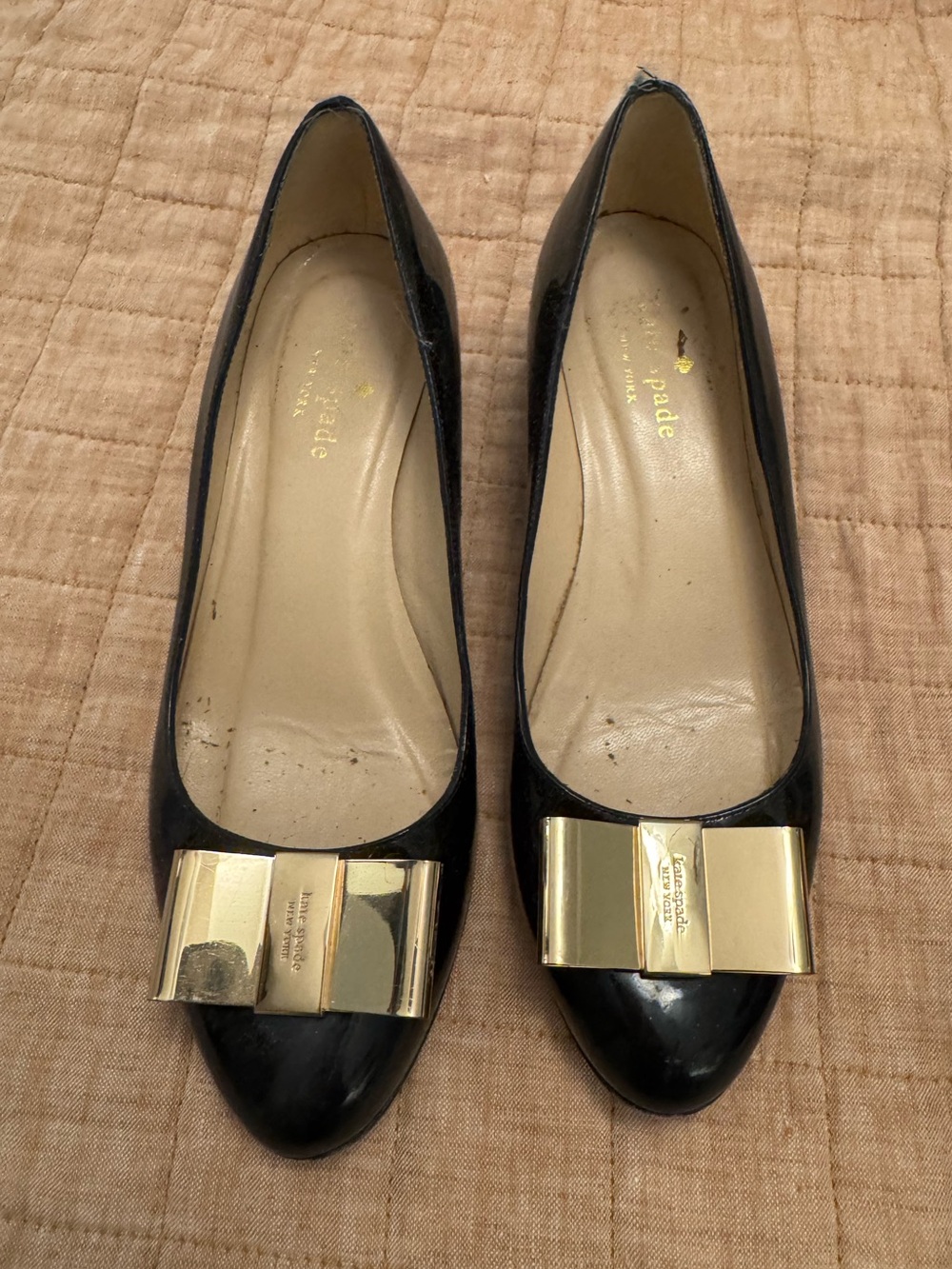 kate spade New York Black Patent Leather Bow Ballet kitten heels